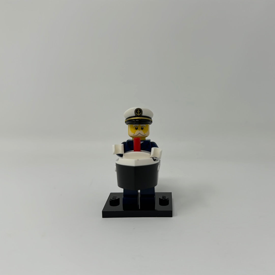 LEGO® Minifigure Collectible Series 23 Ferry Captain 71034