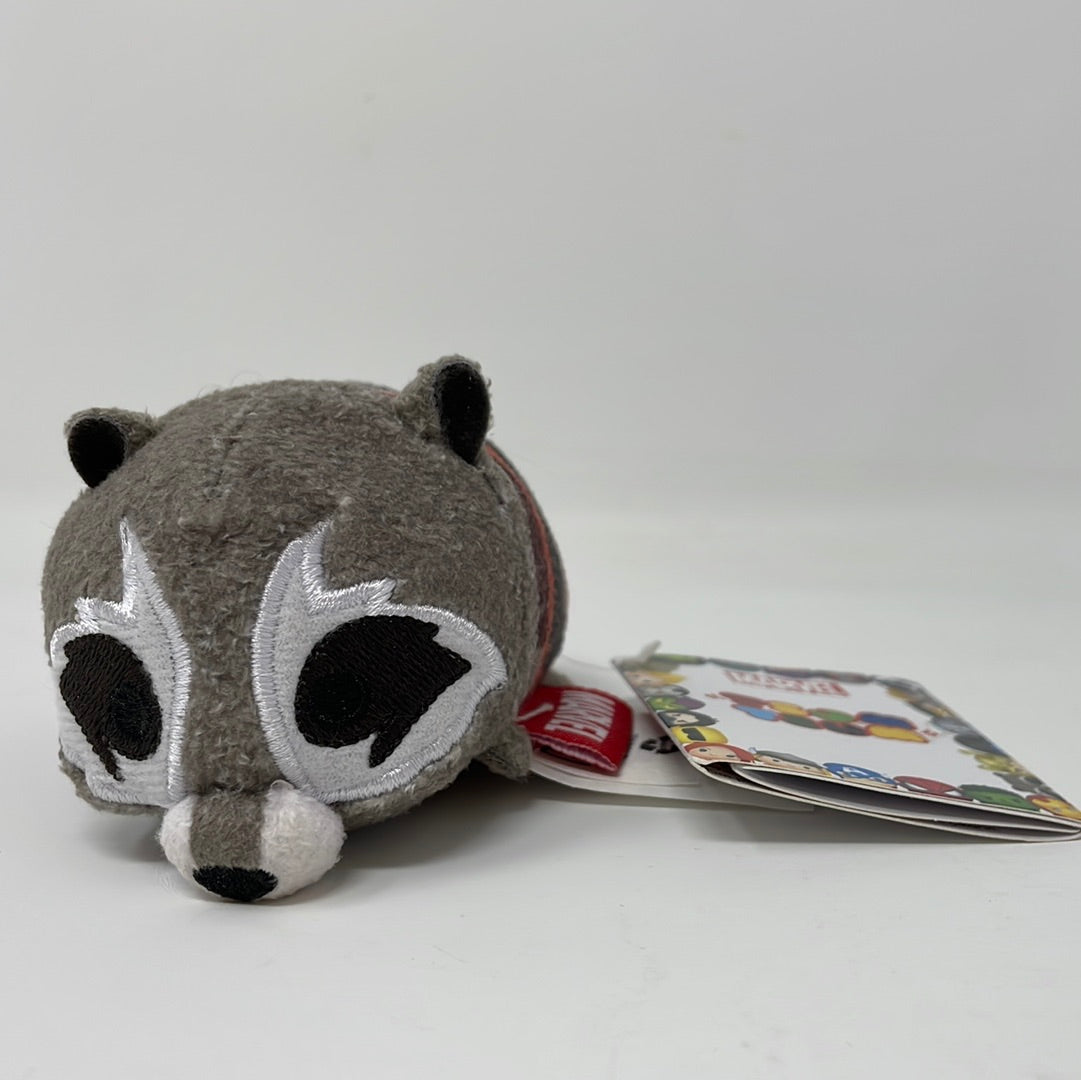 Magnetic Salt and Pepper Shaker - Racoon and Trash 