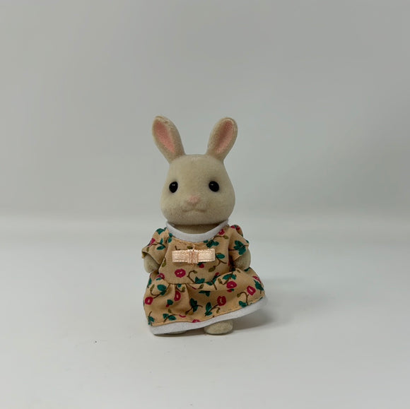 Sylvanian Family Calico Critters Bunny Rabbit Daughter Doll 3