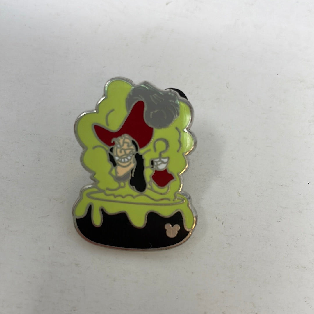 Rare Disney Pin Hidden Mickey Villains Cauldrons Series Captain