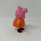 Peppa Pig Mommy Pig With Pizza