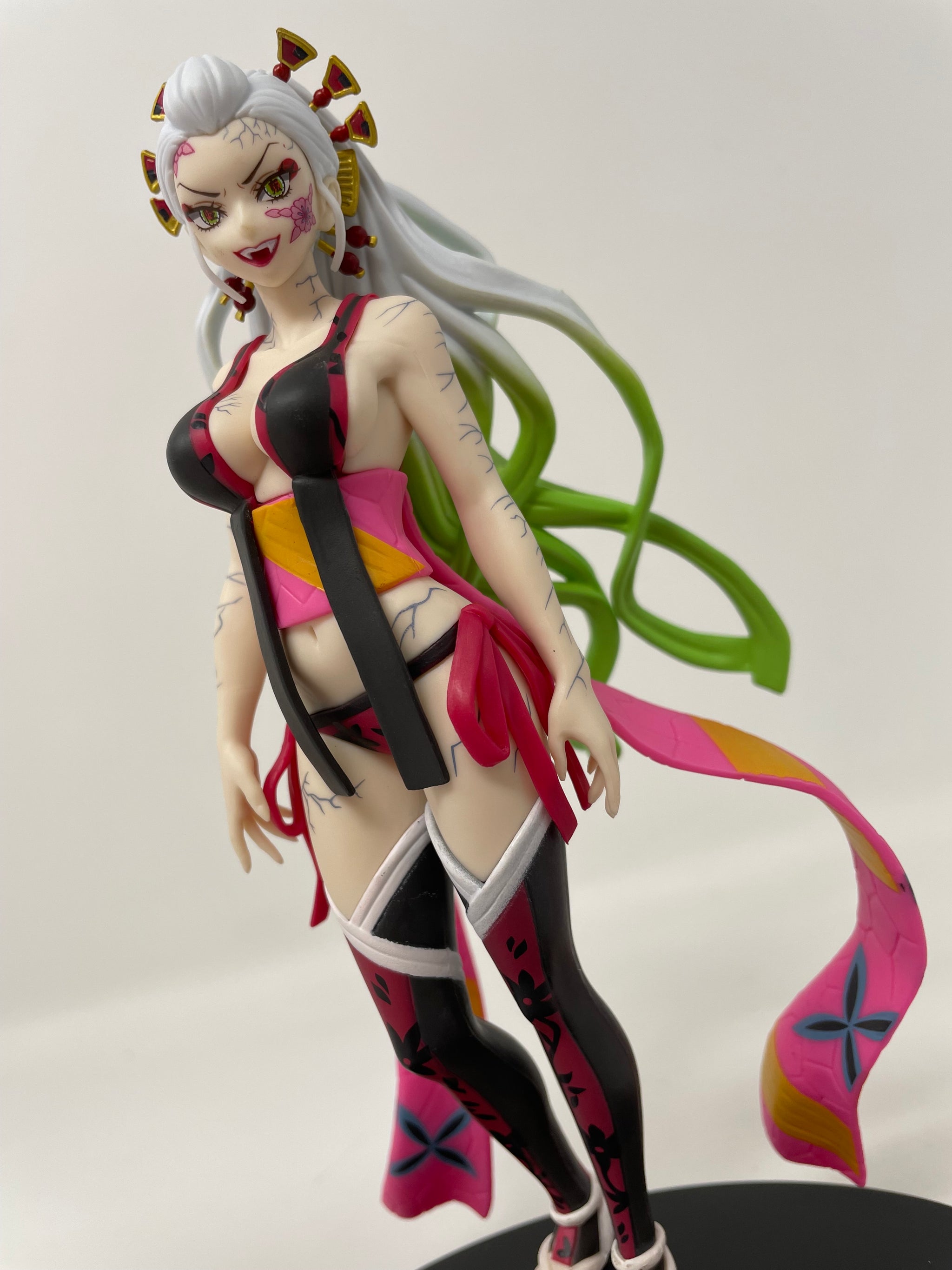 Demon Slayer Daki Demon Series Vol. 9 Statue – shophobbymall