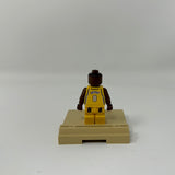 LEGO Kobe Bryant from set 3563 home jersey yellow with number 8
