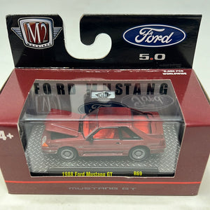 2023 M2 Machines 1988 Ford Mustang GT R69 23-26