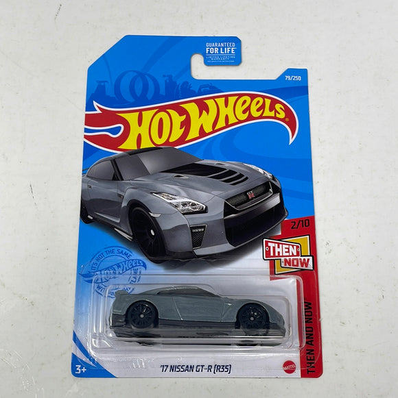 Hot Wheels 2021 Then And Now 2/10 ‘17 Nissan GT-R (R35) 79/250