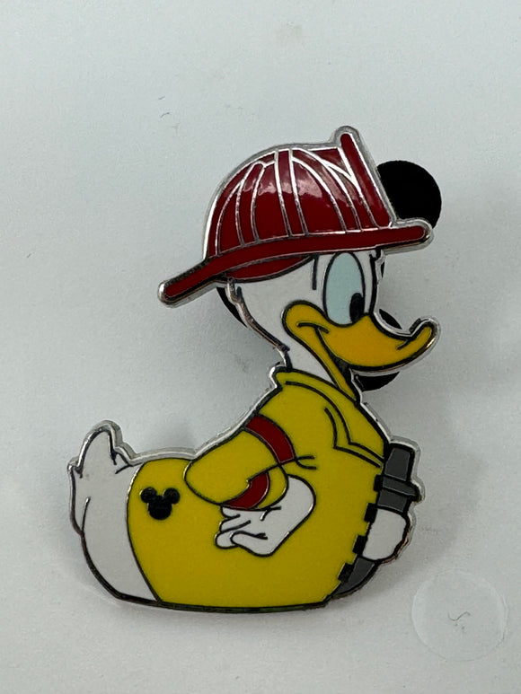 2007 Walt Disney World Hidden Mickey Pin Donald Duck Fireman Pin