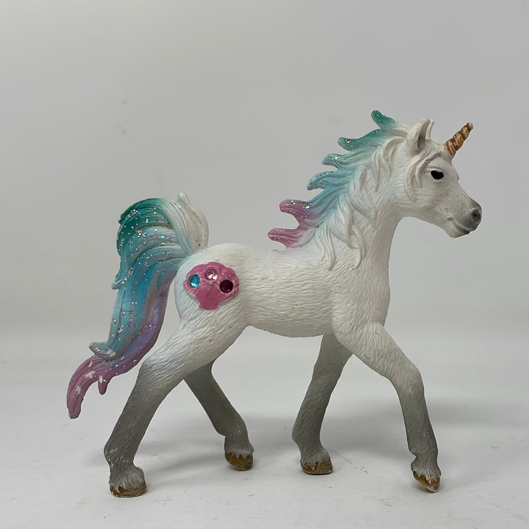 Schleich Bayala Sea Unicorn foal Retired 2017 White horse rainbow