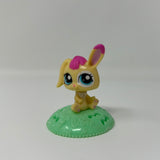 Yellow Green 2 1/2" Bobble Head Littlest Pet Shop Bunny Rabbit Figurine McDonald’s Happy Meal Toy