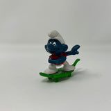 Smurfs Leaf Skateboard Super Smurf Figure Rare Vintage Toy PVC Figurine (Missing Wheels!)