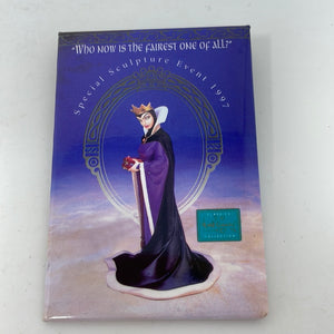 Disney Special Sculpture Event 1997 Maleficent Queen Snow White Pinback Button