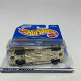 Hot Wheels 1:64 Diecast 1997 Low ‘N Cool Limozeen #716