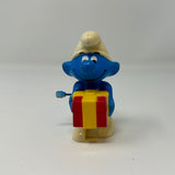 Vintage 1982 Wind Up Smurf Figure With Present Galoob 3 Inches Tall