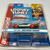 Auto World Silver Screen Machines Daffy Duck 1963 Buick Riviera Looney Tunes Electric Slot Racer