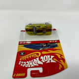 Hot Wheels Classics Series 2 - Ford GT-40 Spectraflame Antifreeze 1:64 Diecast