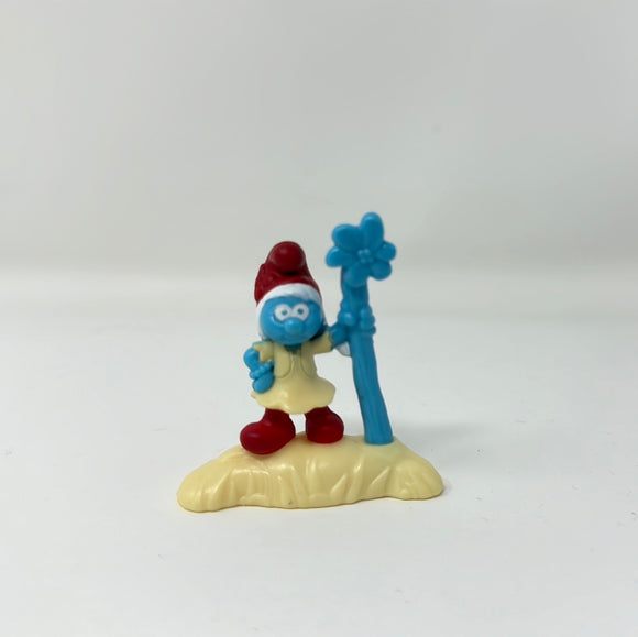 2017 McDonalds Happy Meal The Lost Village Smurfwillow 2