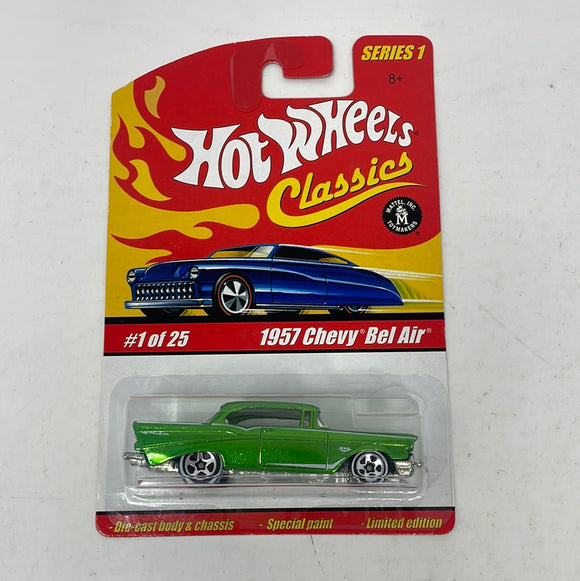 Hot Wheels Classic Series 1 1957 Chevy Bel Air 1/25 Green