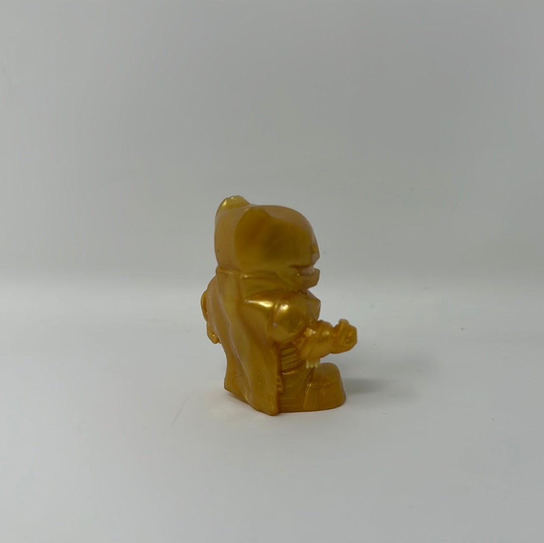 Ooshies DC GOLDEN ARMOURED BATMAN Mini Figure Mint OOP – shophobbymall