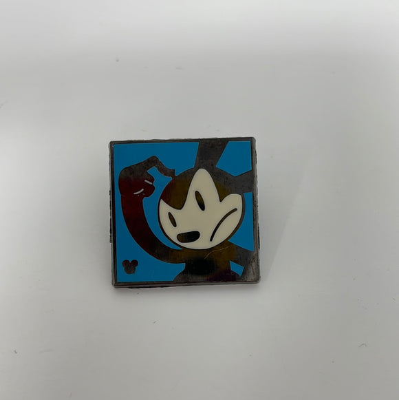 Disney DLR 2014 Hidden Mickey Series - Oswald - Confused