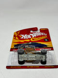 Hot Wheels Classic Series 3 Bone Shaker 1/30 Gold