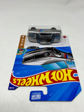 Hot Wheels 2025 HW: ‘70s VS. ‘90s 5/10 BMW 2002 77/250 Zamac