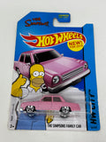 Hot Wheels 2015 HW City The Simpsons Family Car 56/250