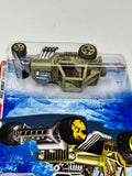 Hot Wheels 2010 Race World Jungle 2/4 Custom ‘42 Jeep CJ-2A 214/240 Factory Sealed Set