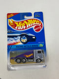 Hot Wheels 1995 Racing Metal Series 2/4 Ramp Truck 337