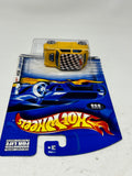 Hot Wheels 2000 First Editions 30/36 Mini Cooper #90 Yellow