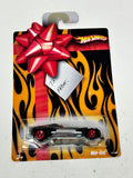 Hot Wheels 2007 Med-Evil Gift Real Riders