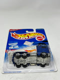 Hot Wheels 1995 Race Team Series II 1/4 Ramp Truck #392