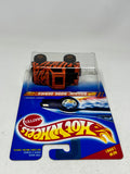 Hot Wheels 1995 Roarin’ Rods Series 1/4 Street Roader #303