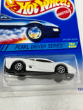 Hot Wheels 1995 Pearl Driver Series 4/4 Jaguar XJ220 #296 7Spk