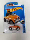 Hot Wheels 1:64 2015 HW Ride Ons 2/5 Pedal Driver 67/250
