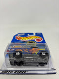 Hot Wheels 1999 Trailer Edition Dairy Delivery 1004