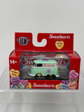 M2 Machines Sweethearts 1960 VW Delivery Van WMTS22 25-04