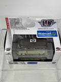 M2 Machines Auto Thentics 1958 VW Microbus 15 Window USA Model VWS01 14-55
