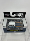 M2 Machines VW 1961 VW Double Cab Truck USA Model R89 24-44