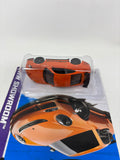 Hot Wheels 2013 HW Showroom Porsche 911 GT3 RS 157/250