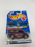Hot Wheels 2000 Circus On Wheels 4/4 Dairy Delivery #28