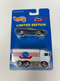 Hot Wheels 1997 2 Pack Pontiac Fiero Kroger Hiway Hauler 17972