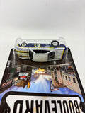 Hot Wheels Boulevard 2011 Underdogs Vairy 8