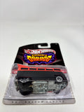 Hot Wheels Phil’s Garage 2009 Volkswagen T1 Drag Bus 30/39