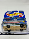 Hot Wheels 1998 Flyin’ Aces Series 1/4 1970 Dodge Charger Daytona #737