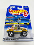 Hot Wheels 1998 Mixed Signals Series 1/4 Street Roader #733
