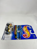 Hot Wheels 1998 Mixed Signals Series 1/4 Street Roader #733