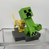 Minecraft Minifigure Mini Figure Craftables Series 1 Creeper & Ocelot Cat