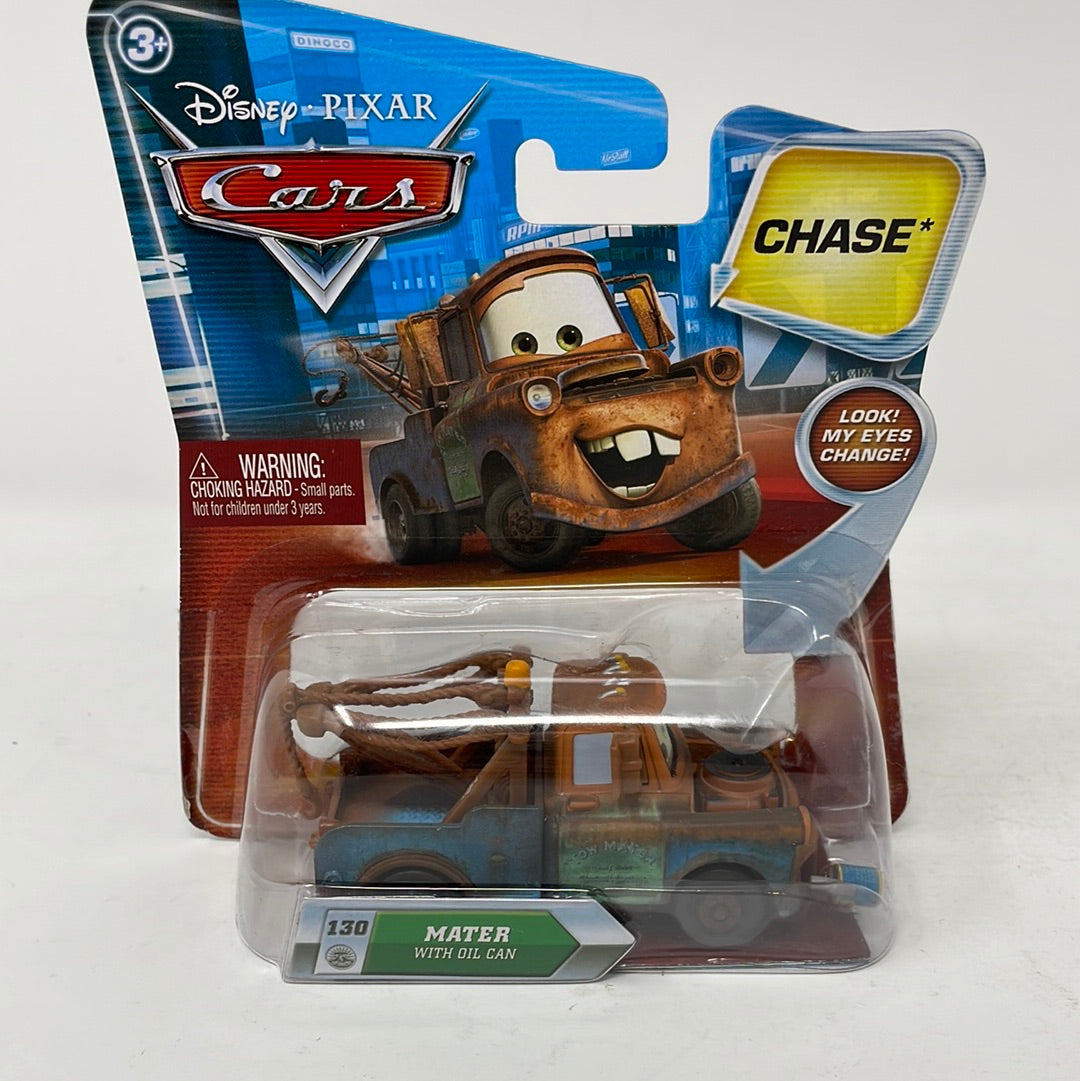 マテル　MATER メーター　WITH OIL CAN CHASE 版　ミニカー Disney Pixar Cars Look My Eyes Change Mater with Oil Cans Chase