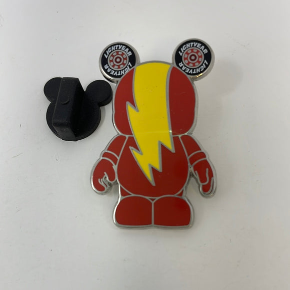 Cars Disney Lapel Pin: Lightning McQueen Vinylmation
