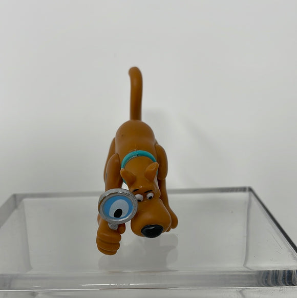 Scooby-Doo with Magnifying Glass 2.5