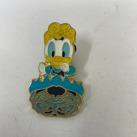 RARE Tokyo DisneySea Donald Duck As Hades Pin - Arabian Coast Game Prize